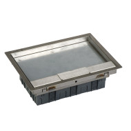 Металлический люк для розеток, 16 модулей, OptiLine 45 Schneider Electric ISM51638
